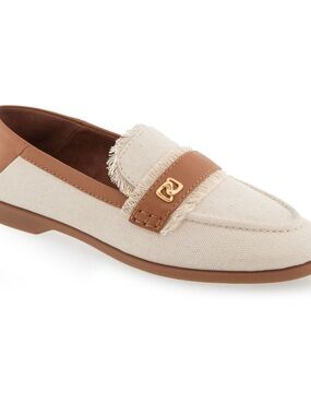 Aerosoles Brik Women's Loafers in cream and tan